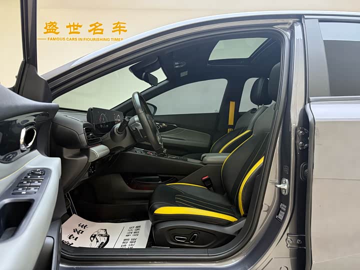 Фото 4 - GAC Trumpchi Empow R