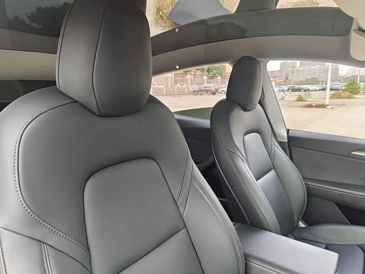 Фото 20 - Tesla Model Y