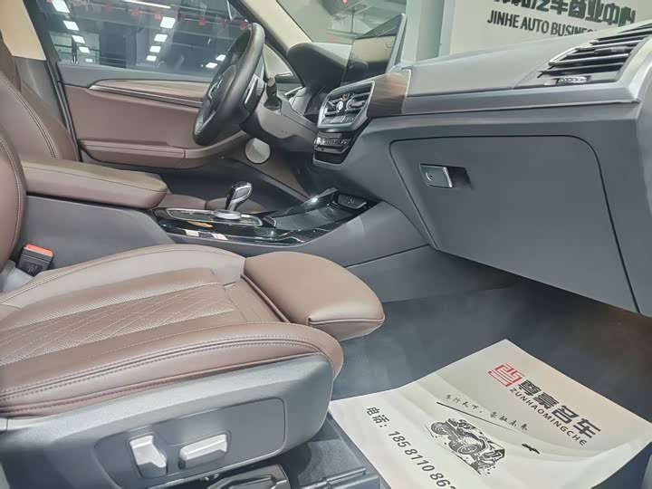 Фото 18 - BMW X3