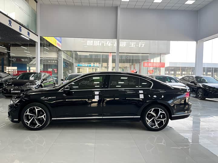 Фото 4 - Volkswagen Magotan