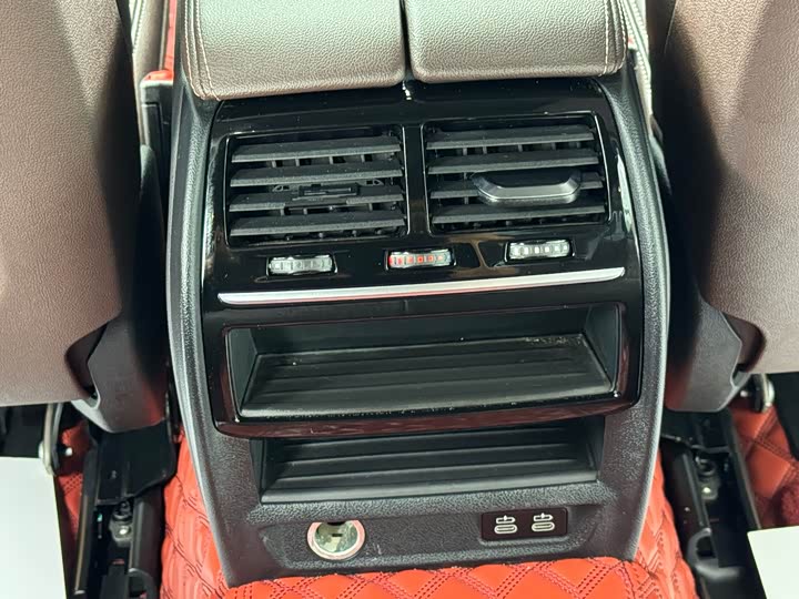 Фото 20 - BMW 5 Series