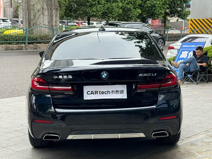 Фото 5 - BMW 5 Series