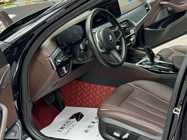 Фото 6 - BMW 5 Series