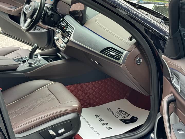Фото 8 - BMW 5 Series