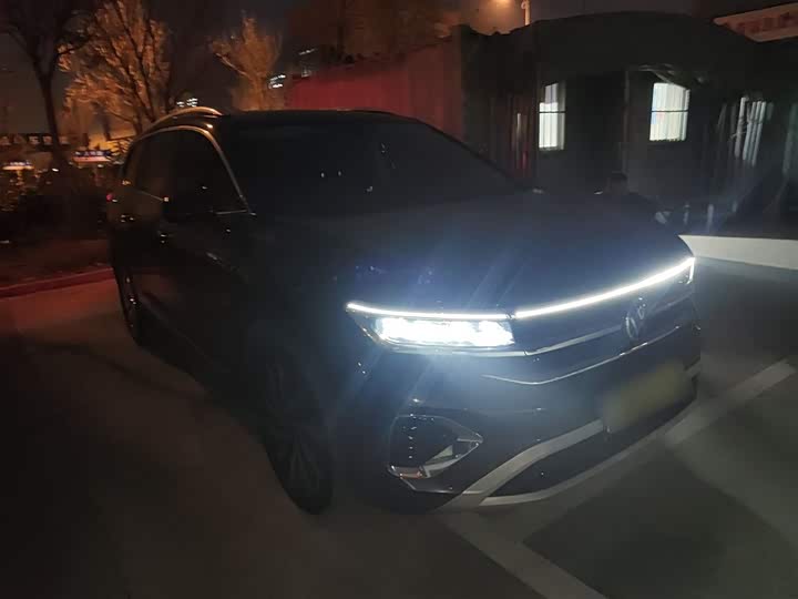 Фото 4 - Volkswagen Talagon