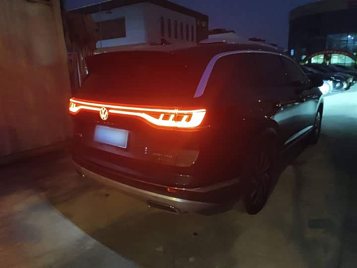 Фото 7 - Volkswagen Talagon