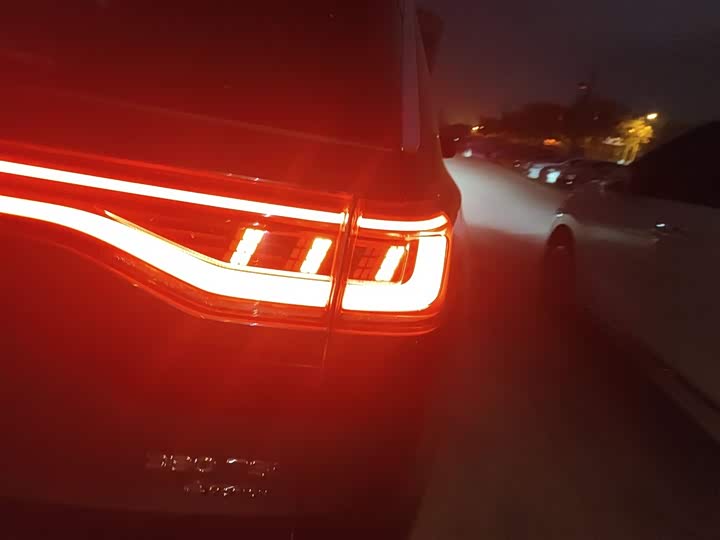 Фото 8 - Volkswagen Talagon