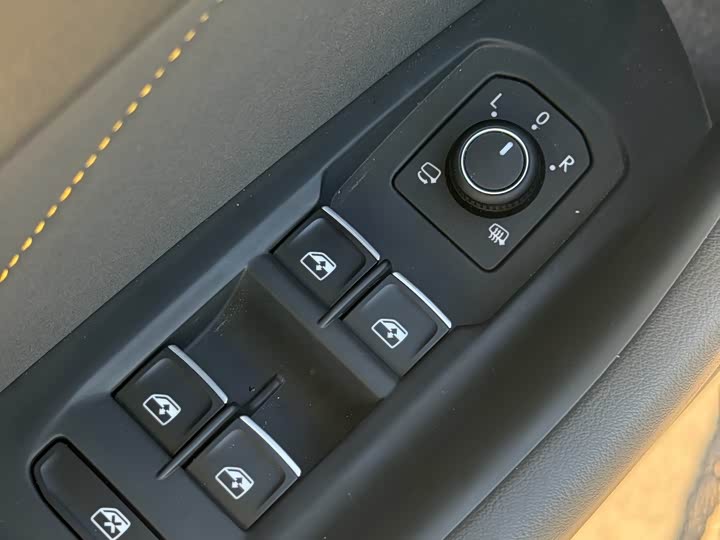 Фото 8 - Volkswagen CC