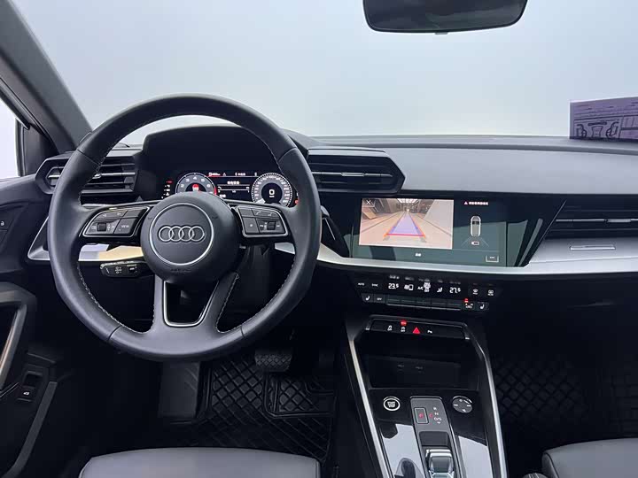 Фото 23 - Audi A3