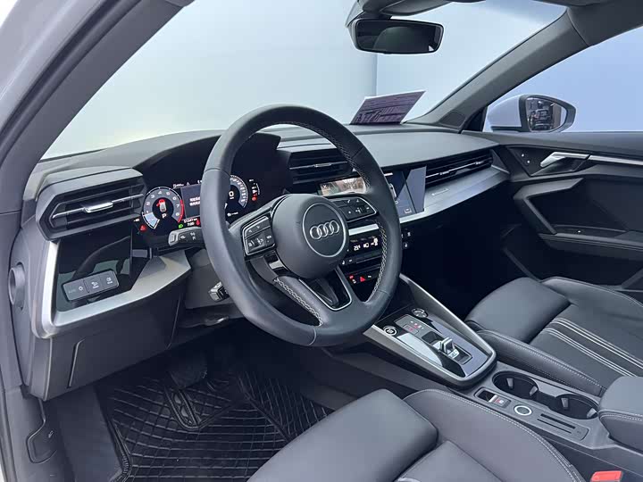 Фото 9 - Audi A3