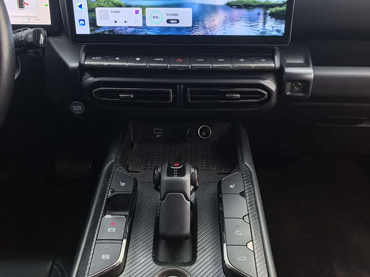 Фото 9 - Haval H-Dog