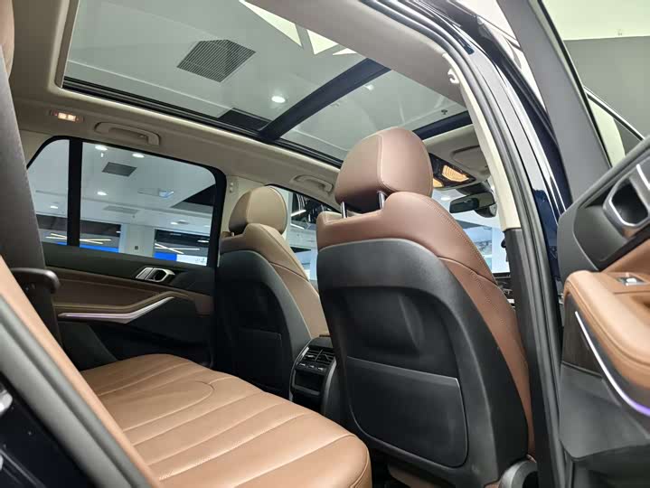 Фото 10 - BMW X5