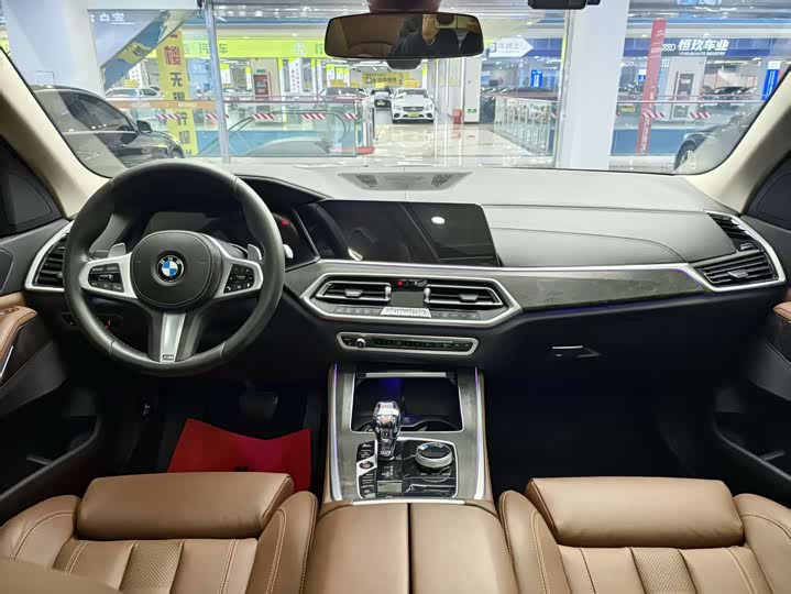 Фото 8 - BMW X5