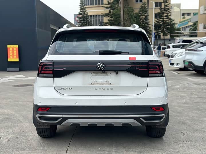 Фото 6 - Volkswagen T-Cross