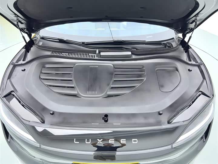 Фото 19 - Luxeed R7