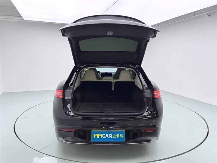 Фото 20 - Luxeed R7