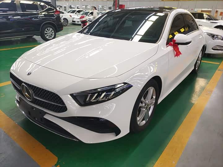 Фото 2 - Mercedes-Benz A-Class