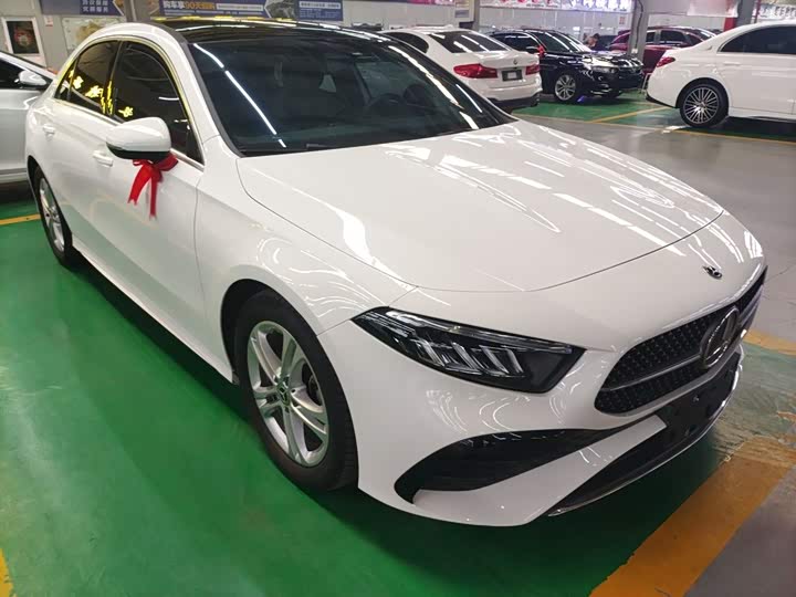 Фото 4 - Mercedes-Benz A-Class