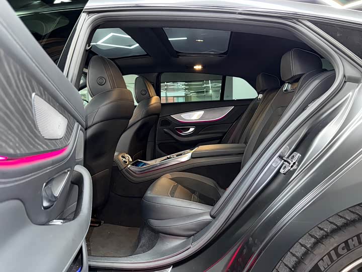 Фото 5 - Mercedes-Benz AMG GT