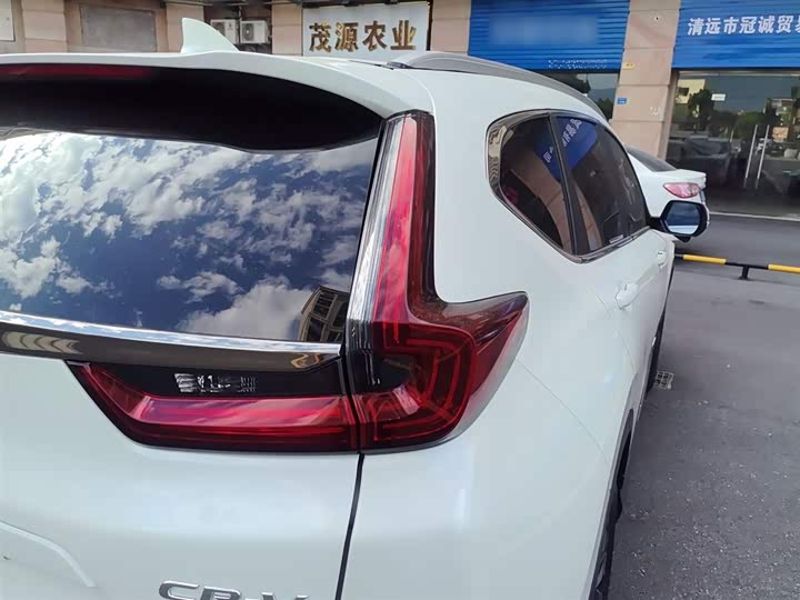 Фото 8 - Honda CR-V