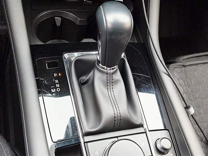 Фото 7 - Mazda 3 (Axela)