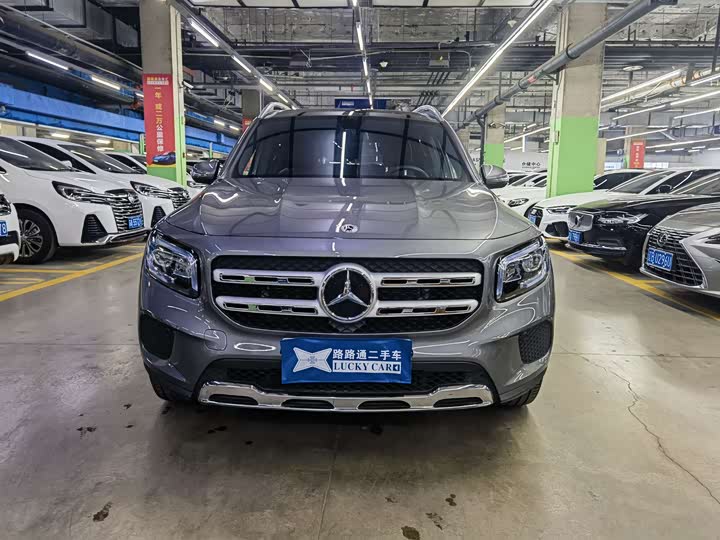 Фото 2 - Mercedes-Benz GLB-Class