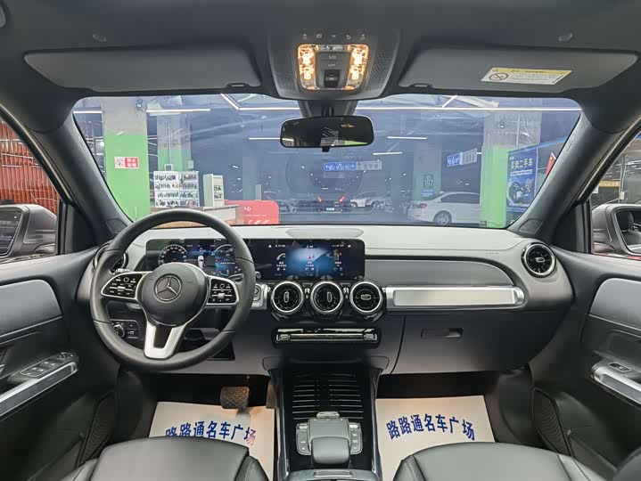 Фото 7 - Mercedes-Benz GLB-Class