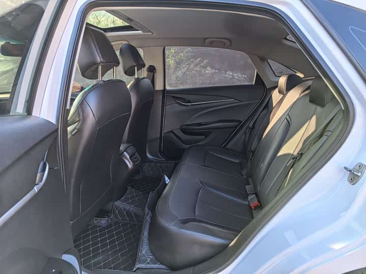 Фото 10 - Buick Excelle GT