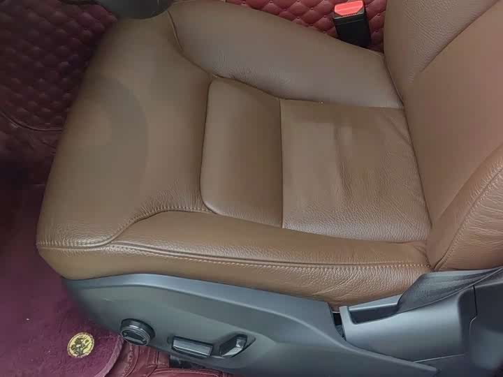 Фото 14 - Volvo S90