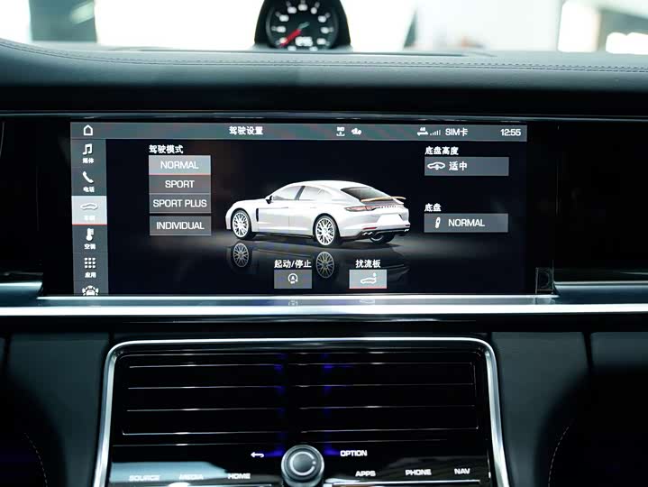 Фото 10 - Porsche Panamera