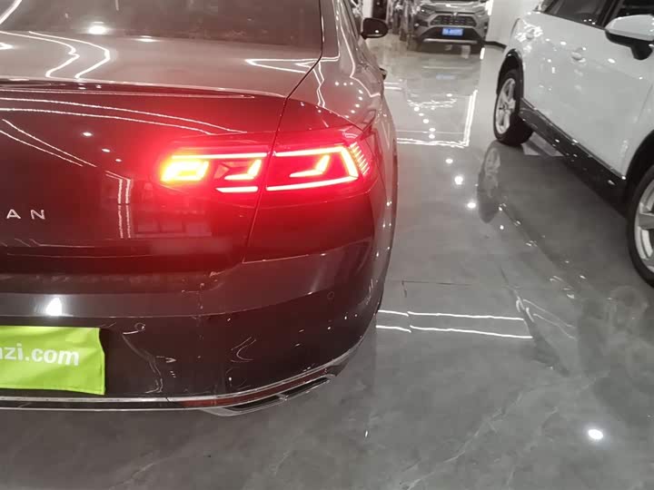 Фото 8 - Volkswagen Magotan