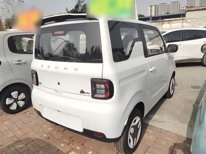 Фото 7 - Geely Galaxy Panda Mini