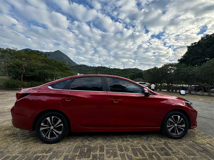 Фото 18 - Changan Eado Plus