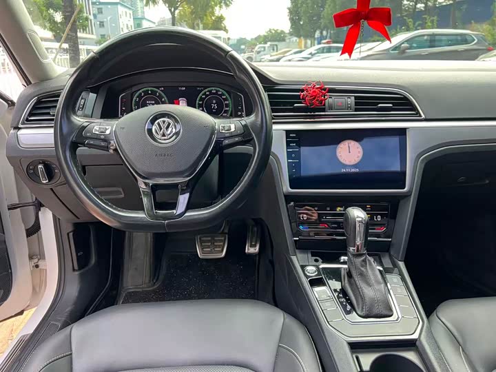 Фото 6 - Volkswagen Lamando L