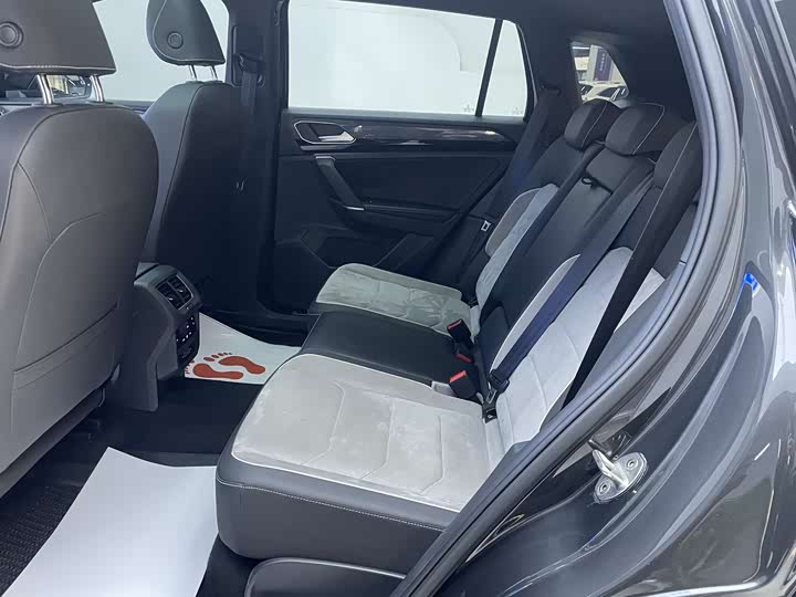 Фото 8 - Volkswagen Tayron