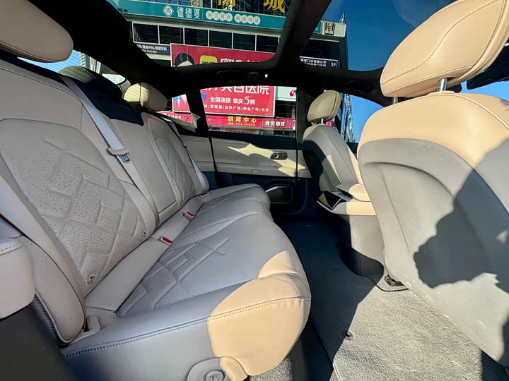 Фото 13 - Nio ET7