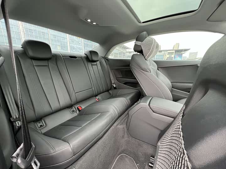 Фото 15 - Audi A5