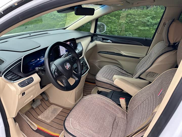 Фото 29 - Buick GL8 ES