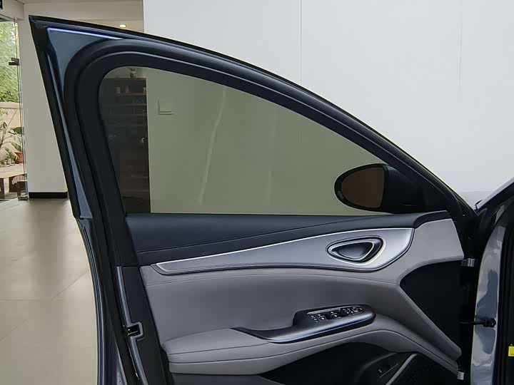 Фото 13 - BYD Seal 07 DM-i Hybrid