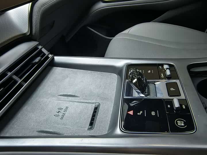 Фото 15 - BYD Seal 07 DM-i Hybrid