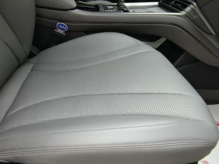 Фото 23 - BYD Seal 07 DM-i Hybrid