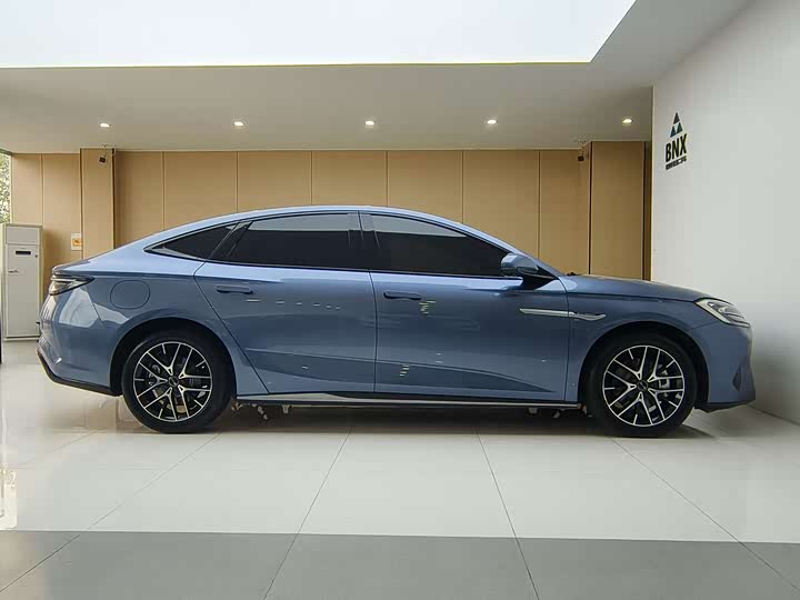 Фото 3 - BYD Seal 07 DM-i Hybrid