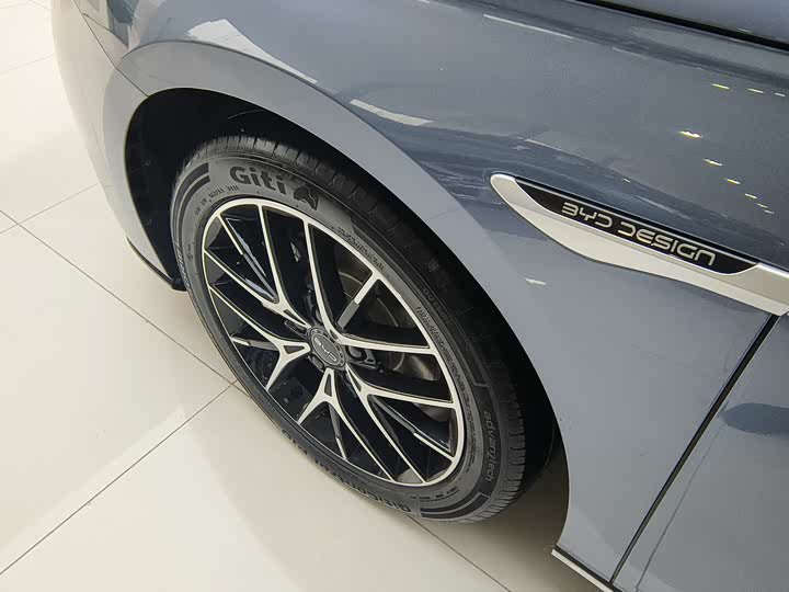 Фото 31 - BYD Seal 07 DM-i Hybrid