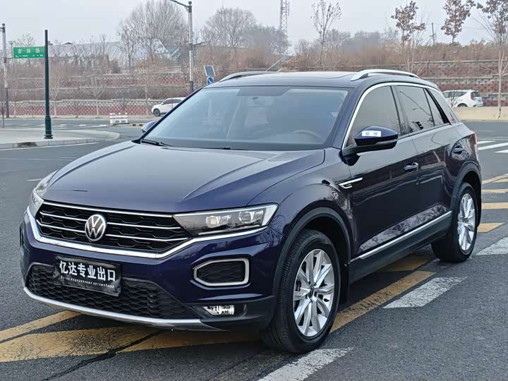 Фото 1 - Volkswagen T-Roc