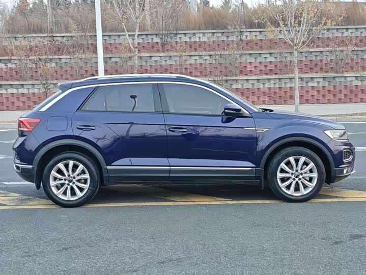 Фото 4 - Volkswagen T-Roc
