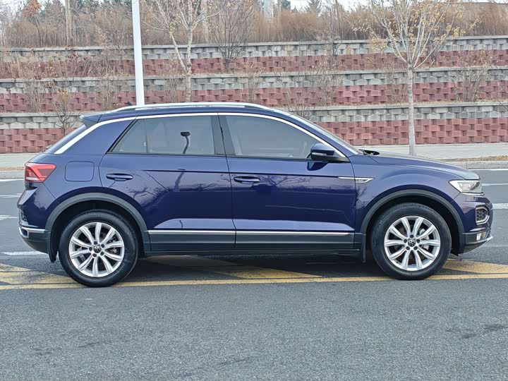 Фото 5 - Volkswagen T-Roc