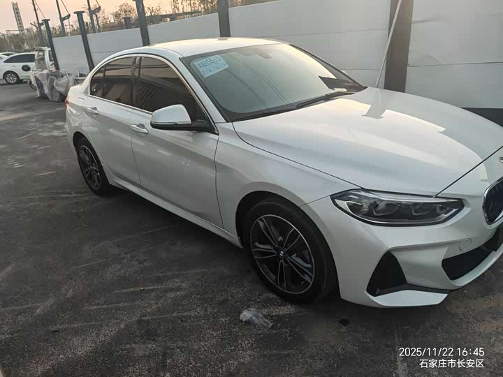 Фото 4 - BMW 1 Series