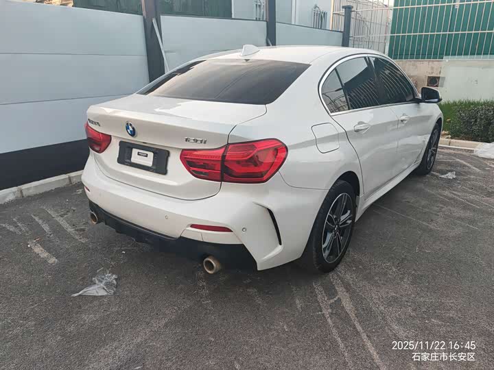 Фото 5 - BMW 1 Series