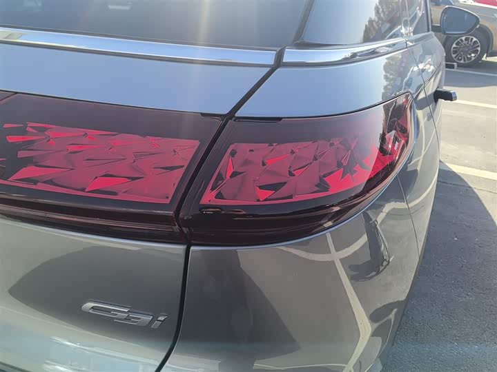 Фото 8 - XPeng G3