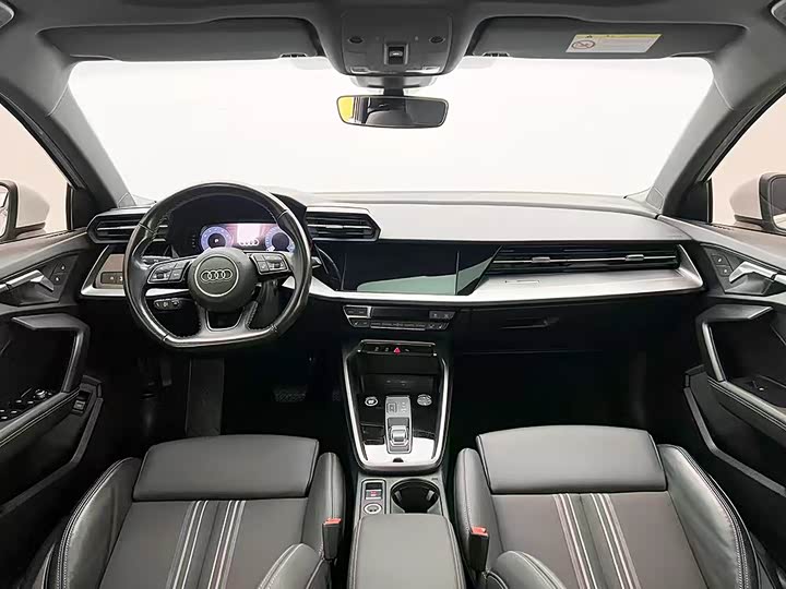 Фото 5 - Audi A3